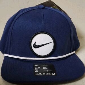 Nike Pro Structured Size S/M Navy Snapback Dri Fit Golf Hat Cap NWT